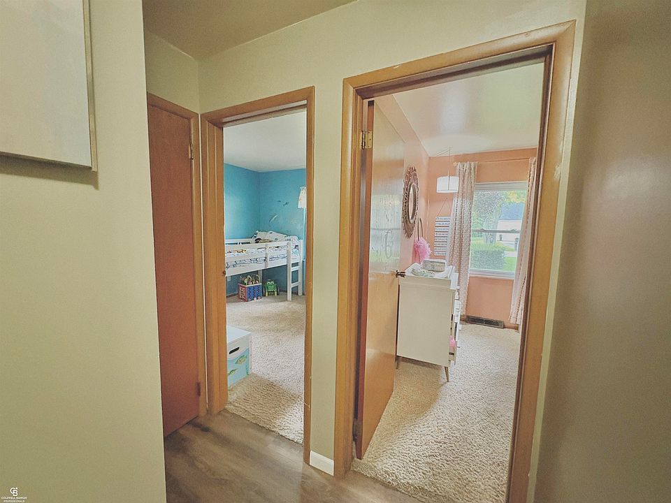 3050 Oakwood Dr, photo 9