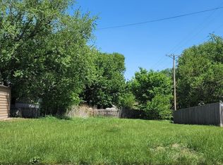 110 S 13th St, Beatrice, NE 68310