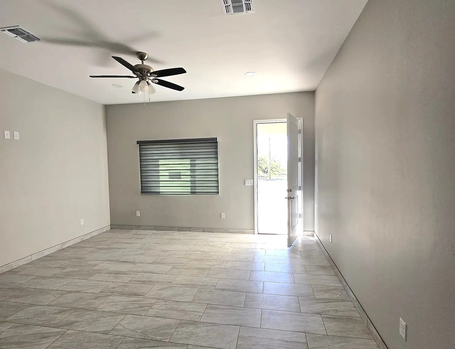 3 bed, 1568 sqft, $2,000 — Photo 4