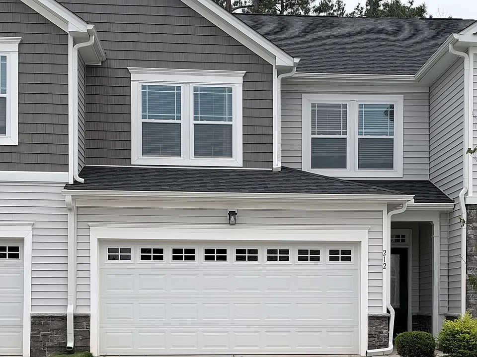 212 Gilder Woods Dr