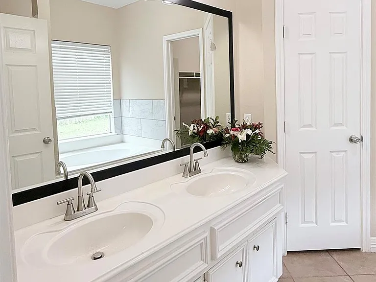 20810 Balmoral Glen Ln — Photo 16