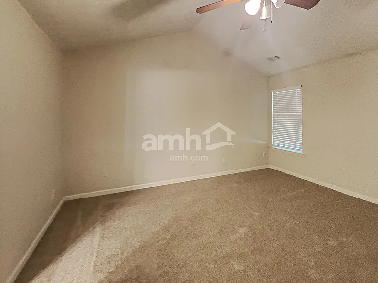 4701 Gold Mine Dr — Photo 9