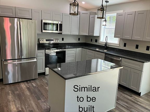 3rd image of 284 Merrill Road