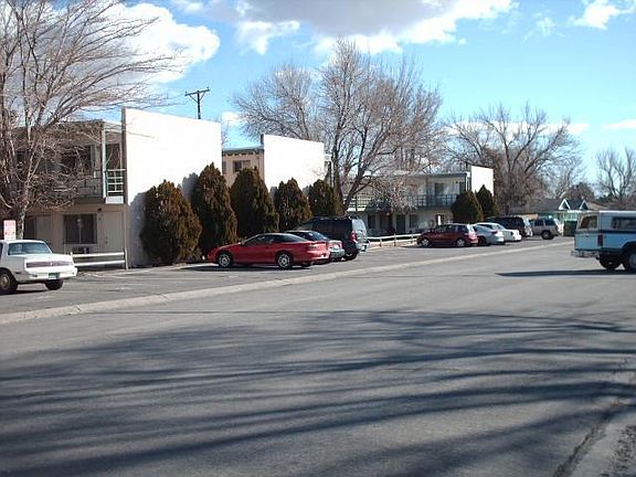 3rd image of 511 Country Village Dr APT 1