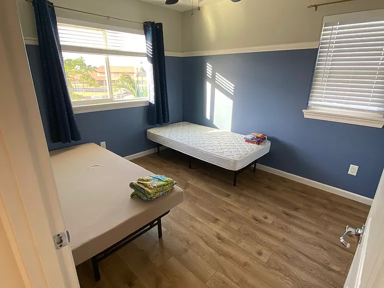 3rd bedroom with twin beds