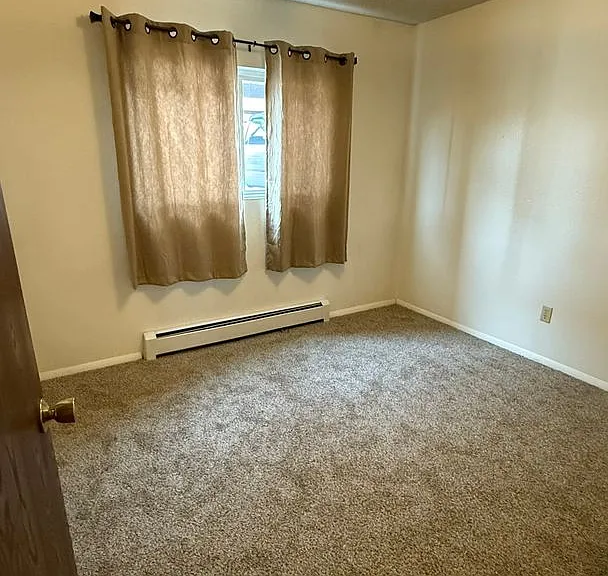 834 E Cedar Ct — Photo 10