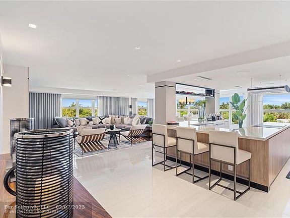 3rd image of 5100 Bayview Dr APT 401
