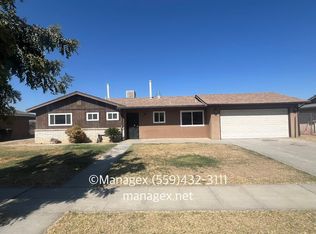 666 E Willamette Ave, Fresno, CA 93706