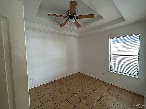 5th image of 1501 E Coyote St APT 4