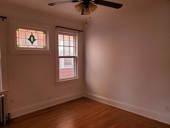 2nd image of 925 Sheridan Ave APT 1L