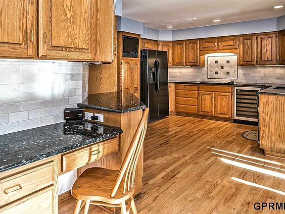 5th image of 1225 N 131st St