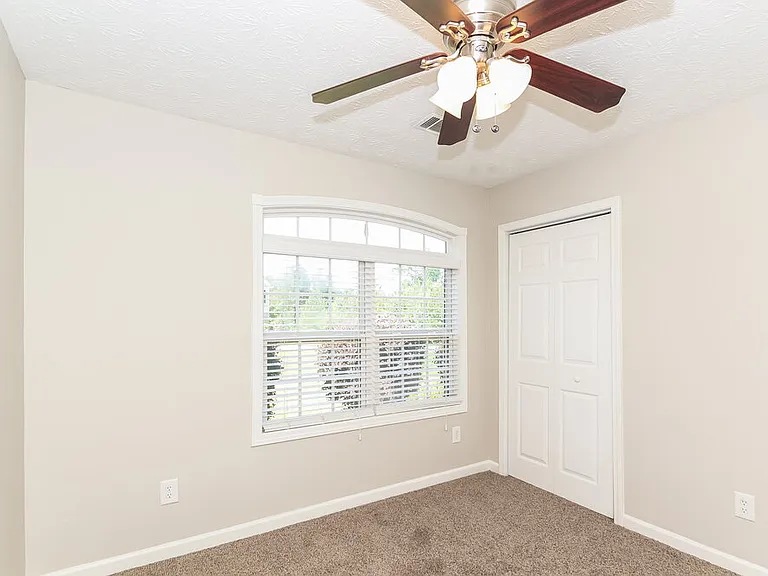 437 Camella Cir — Photo 10