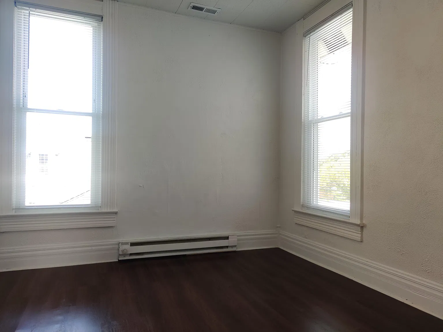 1922 KS — Photo 3