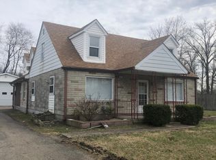 1446 Forest Dr, Louisville, KY 40219