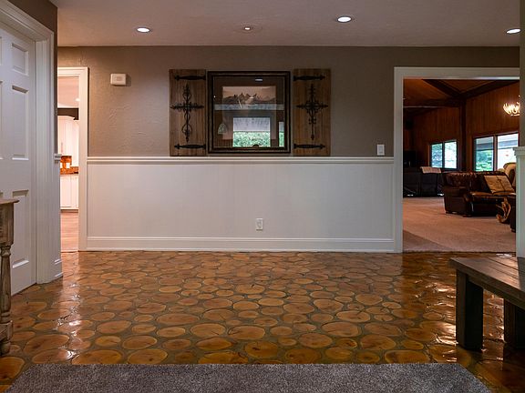 2nd image of 51A-14170 Lake Michigan Dr