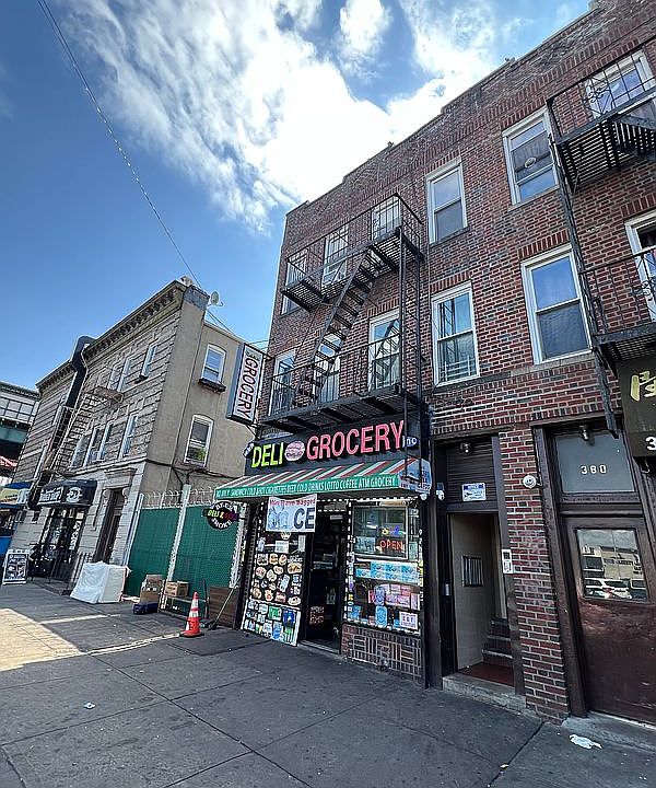 1st image of 382 Avenue I