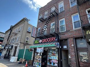 382 Avenue I, Brooklyn, NY 11204