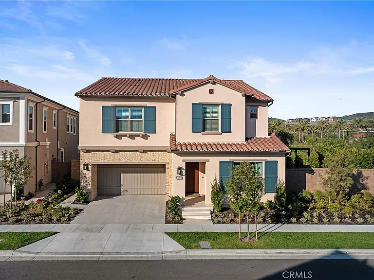 139 Sunnyslope — Photo 1