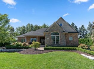 35369 Milana Dr, Livonia, MI 48152