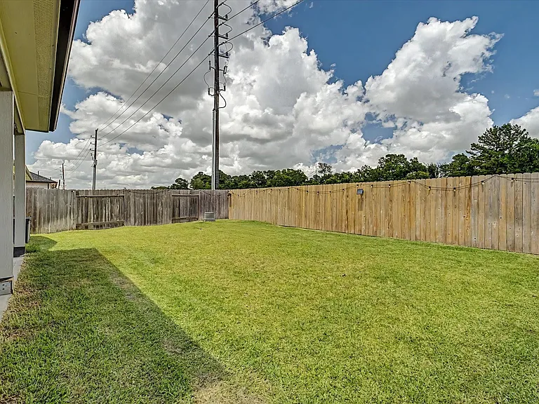 18307 Windy Knoll Way — Photo 31