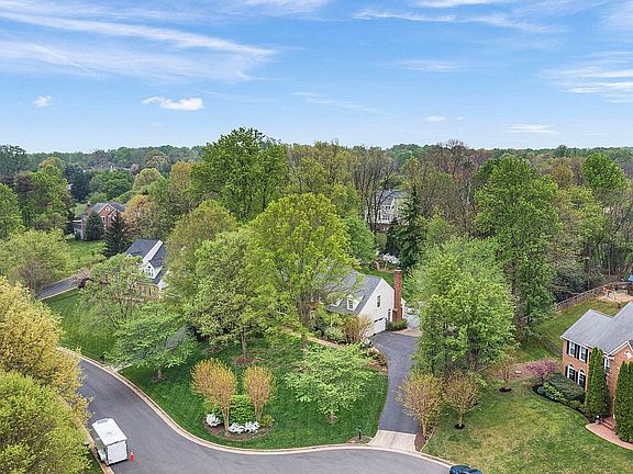 5th image of 6604 Okeefe Knoll Ct