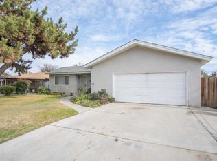 276 N Balmayne St, Porterville, CA 93257
