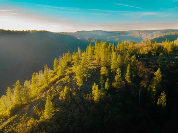 1800 Iowa Hill Rd, Colfax, CA 95713