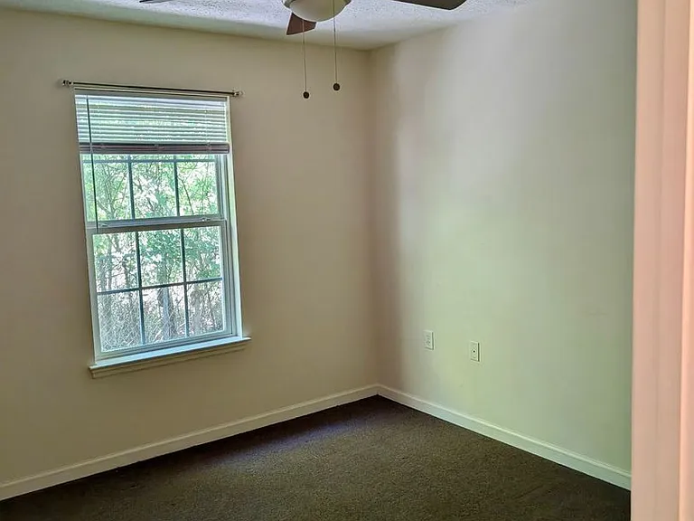 725 Sherman Ave #B — Photo 5