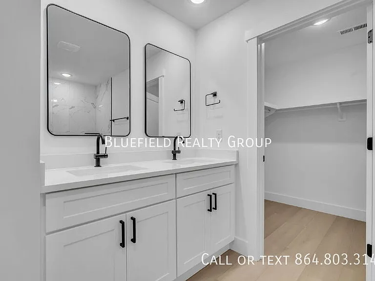 72 Blackstock Rd — Photo 15