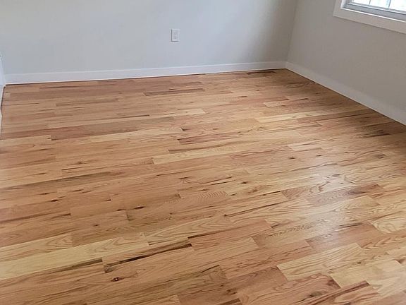 4th image of 1007 E 86th St Floor 2