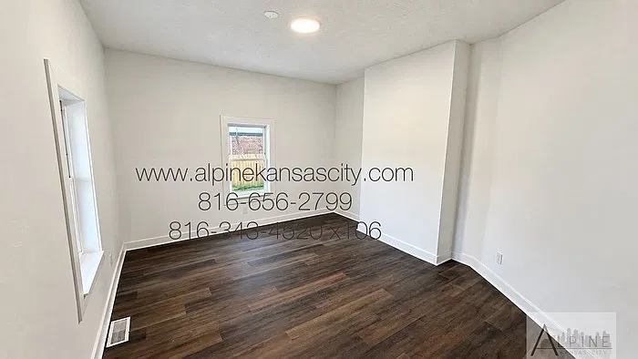 6 bed, 3.0 bath, 4018 sqft, $2,800 — Photo 2
