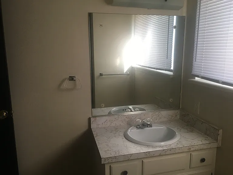 4650 Capital Ave SW #6 — Photo 7