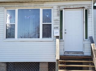 600 S 9th Ave, Maywood, IL