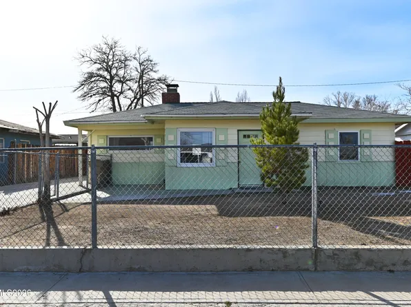 110 Harrison St, Hawthorne, NV 89415