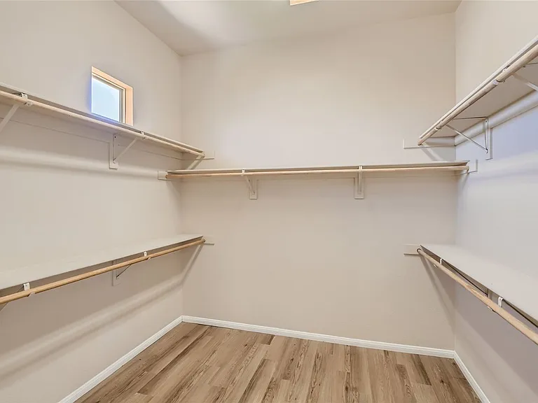 5258 Villa Dante Ave — Photo 16
