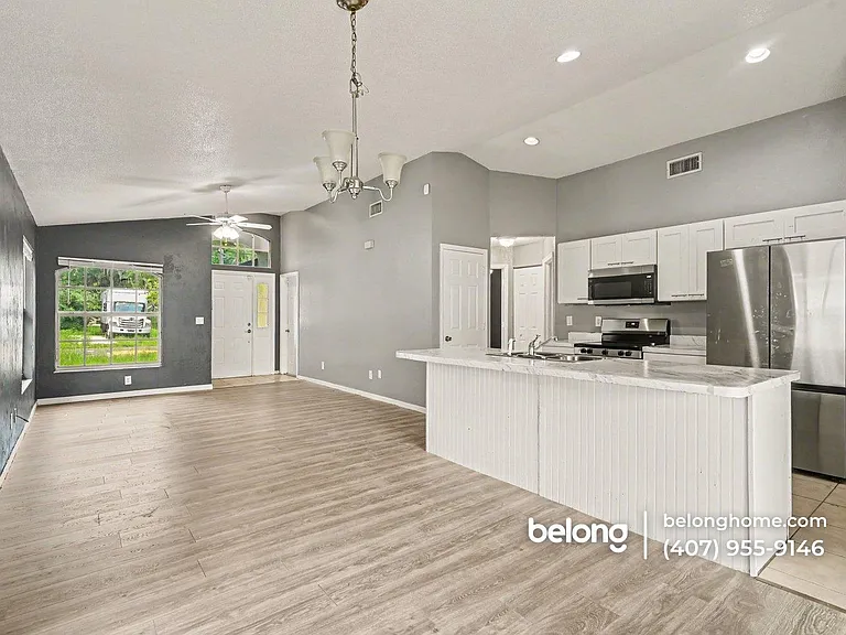 550 Ruth St — Photo 5