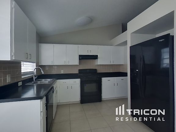 5th image of 8713 Busch Oaks St