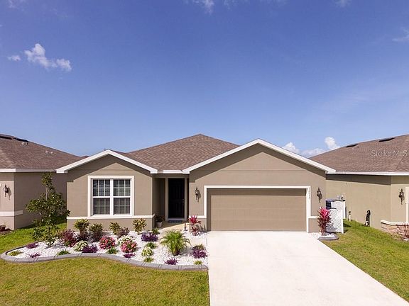 2nd image of 12037 Ledbury Commons Dr