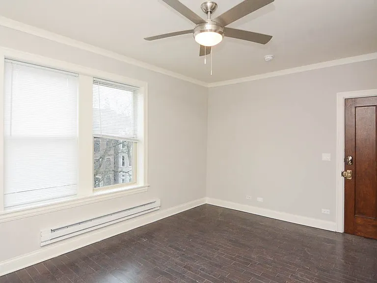 640 W Wrightwood Ave #103 — Photo 9