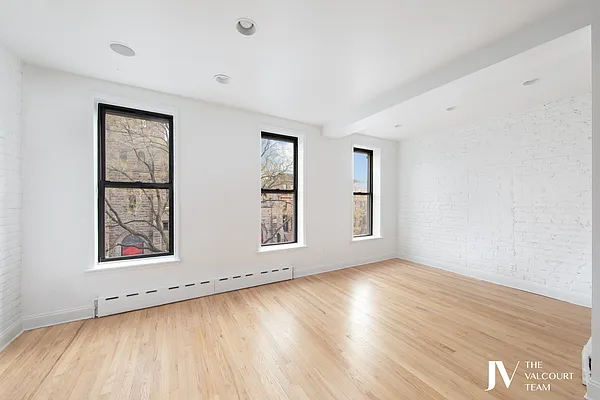 Sold by Compass | media 4