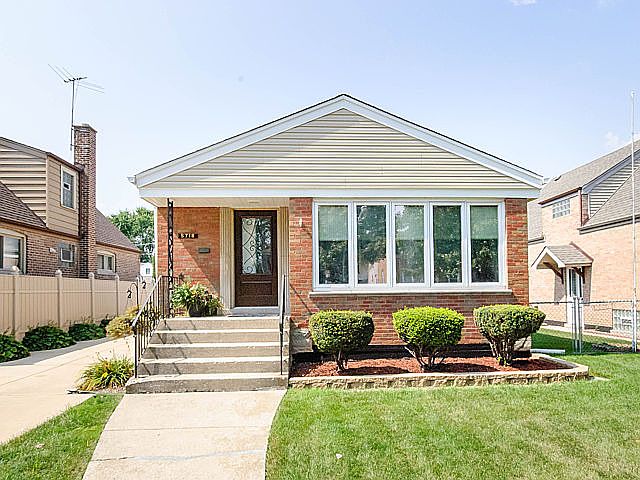 1st image of 5718 S Nordica Ave