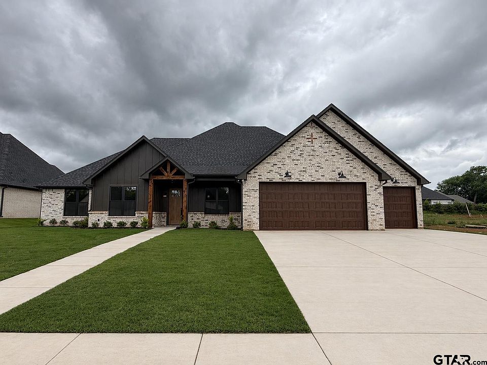 1st image of 349 Heritage Way