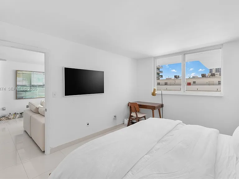 345 Ocean Dr #607 — Photo 16