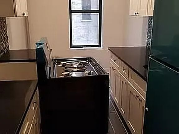 5th image of 2950 Ocean Ave APT C10