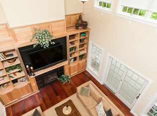 2114 Holly Neck Rd, Baltimore, MD 21221