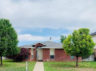 1118 Pikes Peak Dr, Amarillo, TX 79110