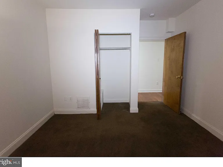 1411-4 Walnut St #804 — Photo 19