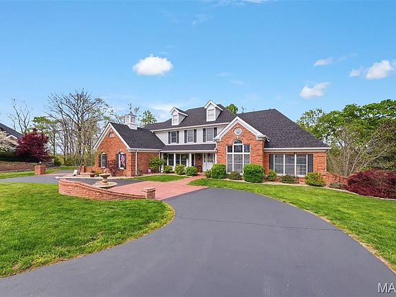 3rd image of 13506 River Forest Pl