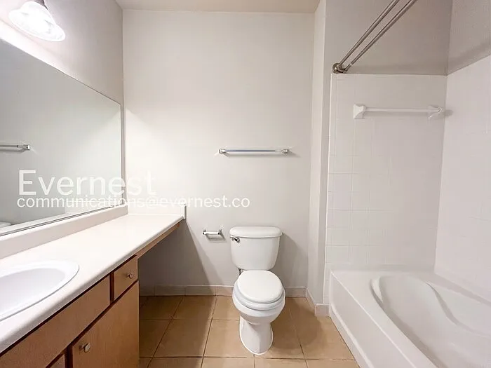 3917 Cannonsgate Ln — Photo 23