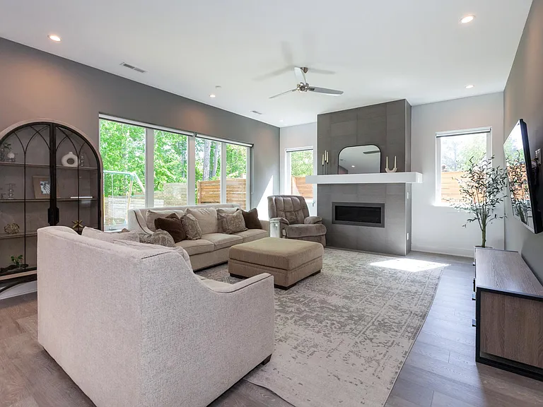 1214 Realta Dr — Photo 19
